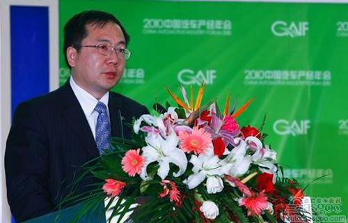 国内外车企高管“大话”广州车展 犀利观点大碰撞