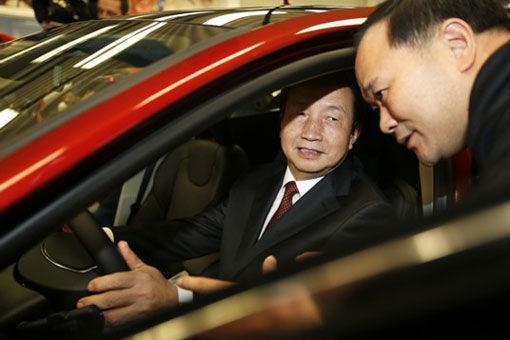 国务院副总理马凯：新能源汽车下一步要做好八件事