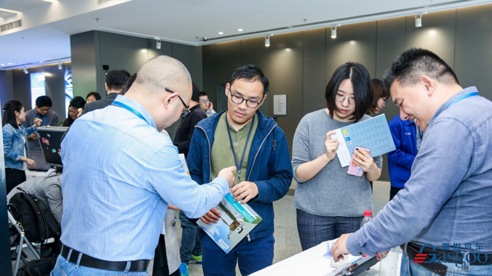 盖世汽车携多家优质供应商走进上汽乘用车 与采购研发部门面对面交流
