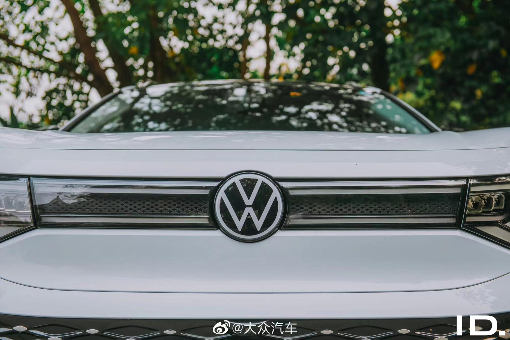 都是“卖”，零跑和小鹏有何不同？