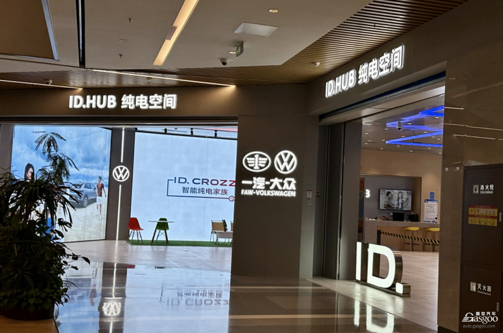 非头部外资的“留华战”