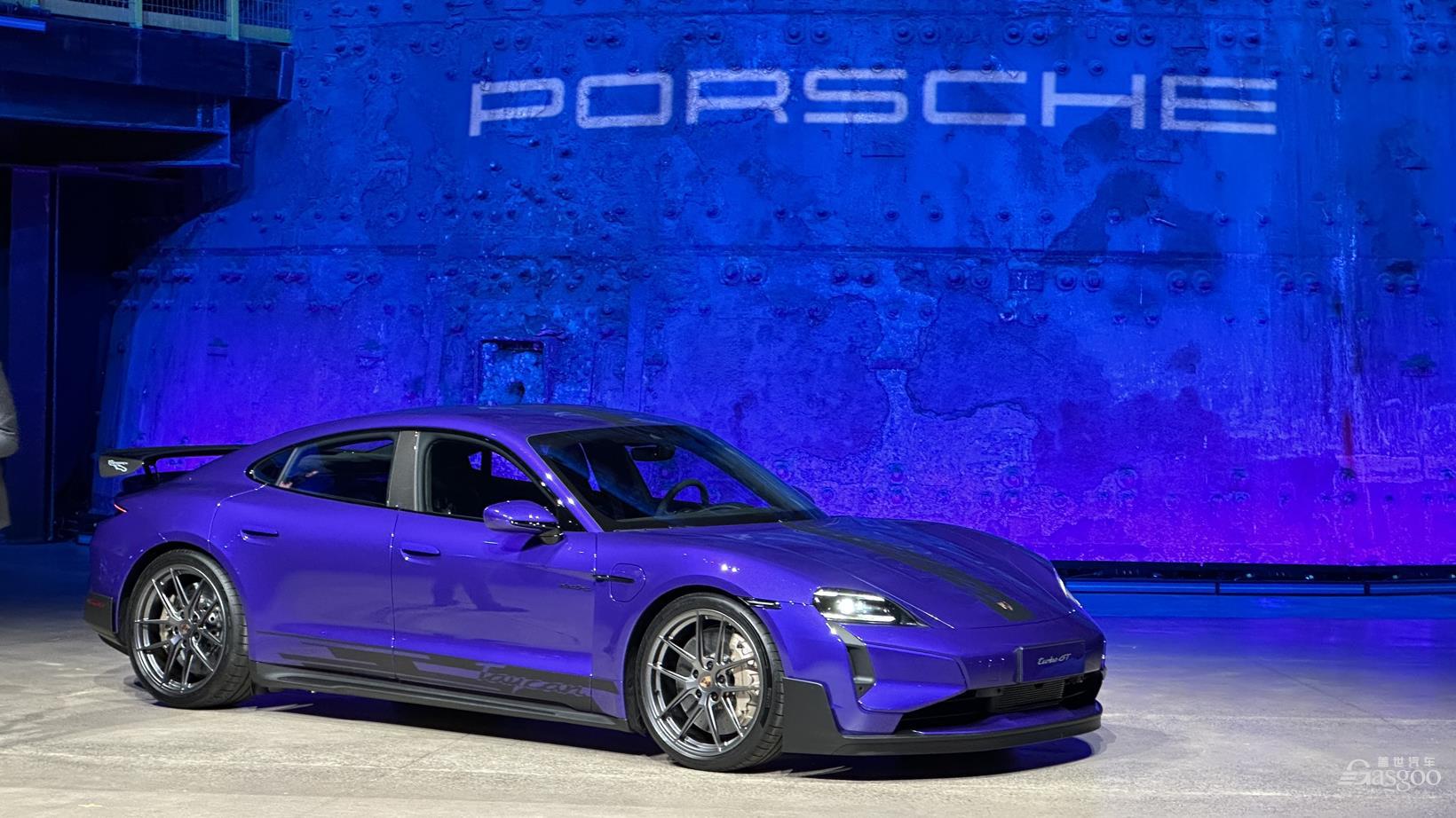 保时捷全新Taycan Turbo GT及纯电动Macan中国首秀