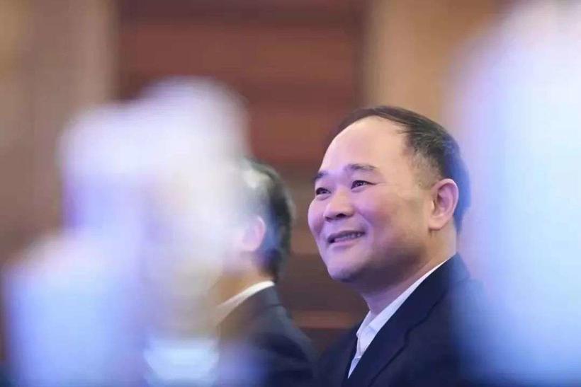 让马斯克都焦虑的事，李书福用几百亿能解决吗？