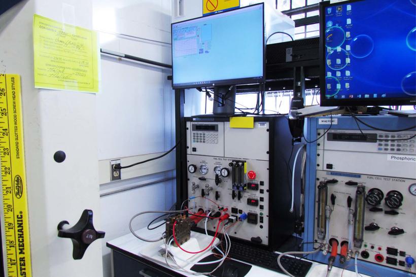美国科学家们开发出新型聚合物燃料电池 工作温度为80-160℃