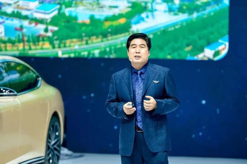 华为、阿里、博世加持，又一个高端新能源品牌站在了风口上
