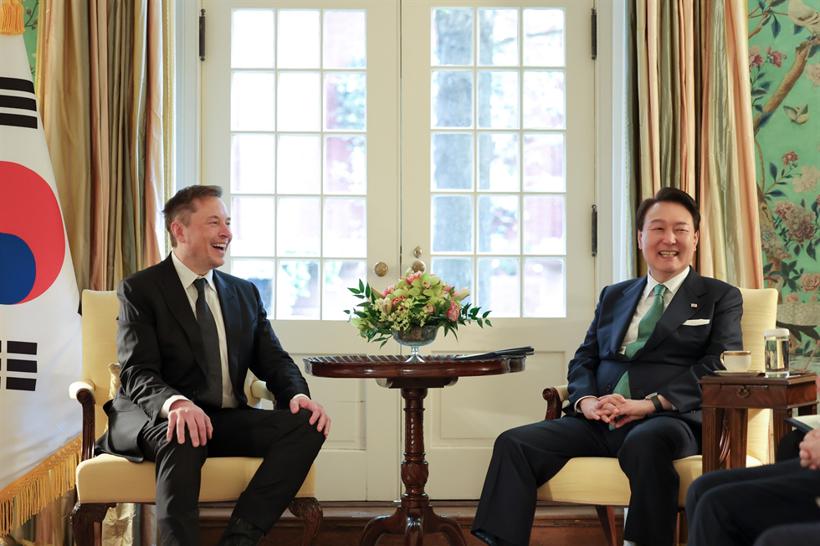 韩国总统会见马斯克，再度力邀特斯拉建厂
