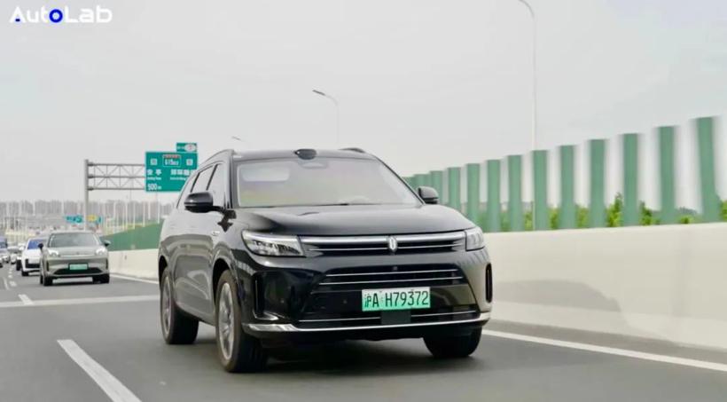 四车高速 NOA各显身手，最大的黑马是谁？