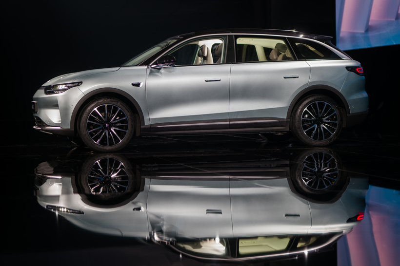 20万以内最能打的纯电SUV  零跑C11补贴后售15.98万起