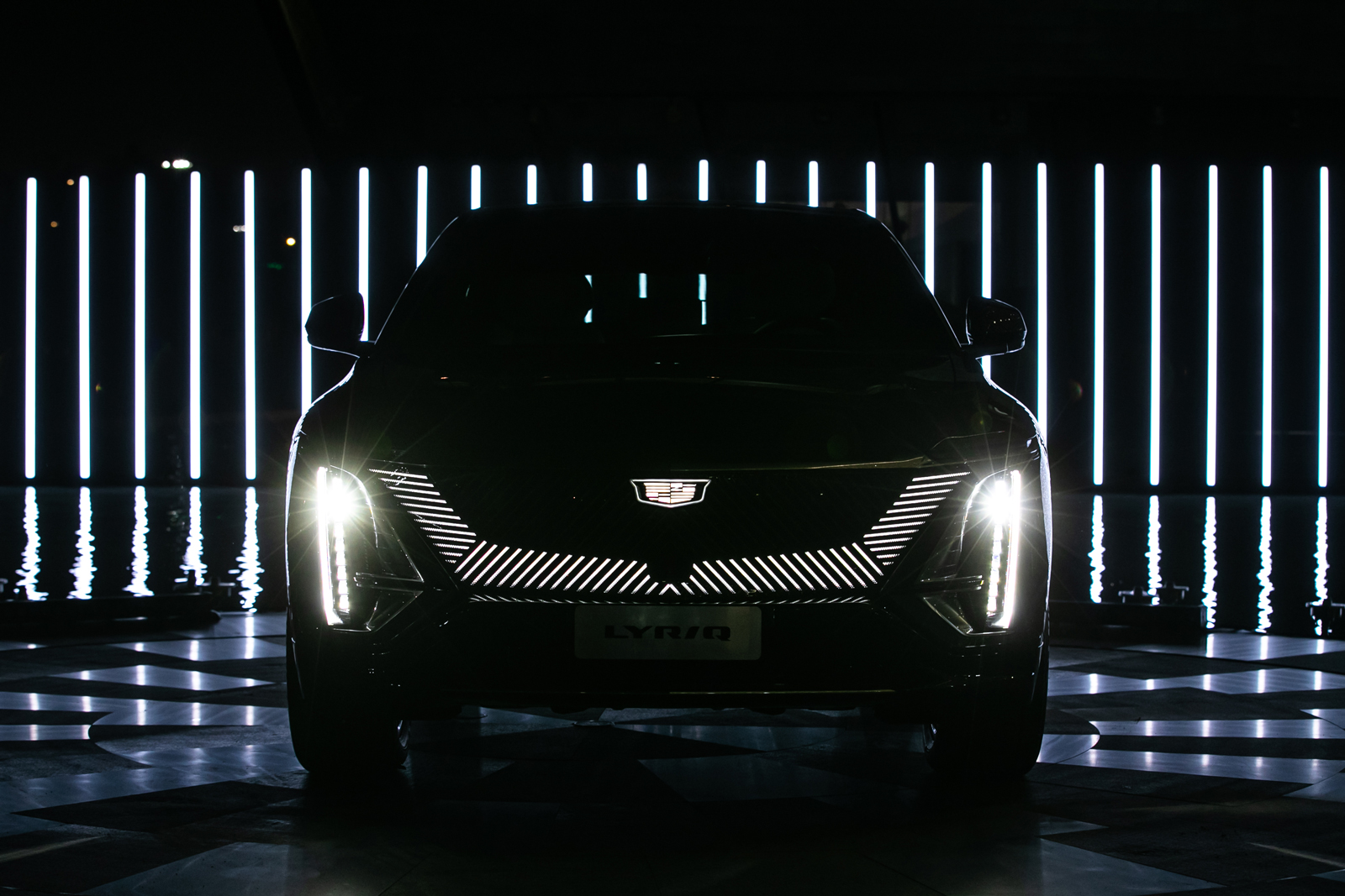 凯迪拉克豪华纯电中大型SUV LYRIQ正式开启预订