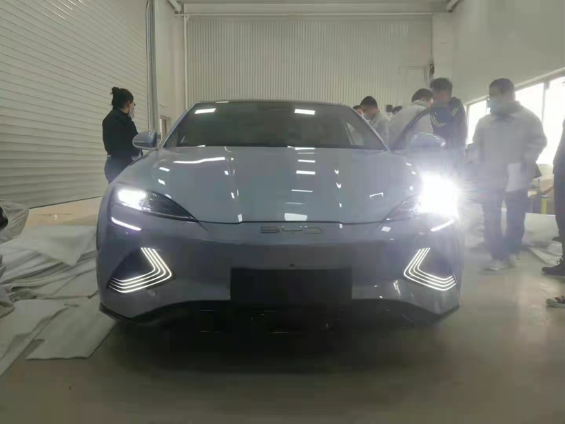 对标Model 3？比亚迪海豹到底竞争力如何