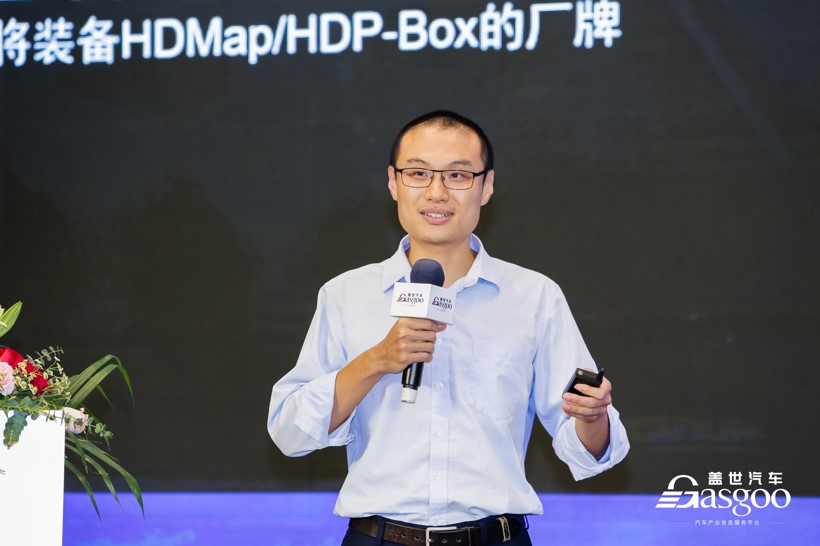 “耳目”之外，谁来充当无人驾驶系统的“小脑”？