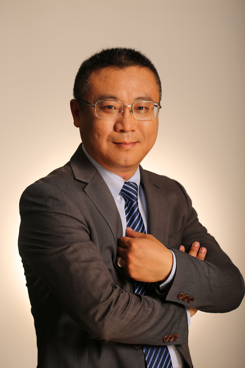 2022年大事记 | 佛吉亚：收购海拉，加码中国