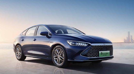 3月销量榜：合资车被挤出前三，Model Y狂卖5万台！