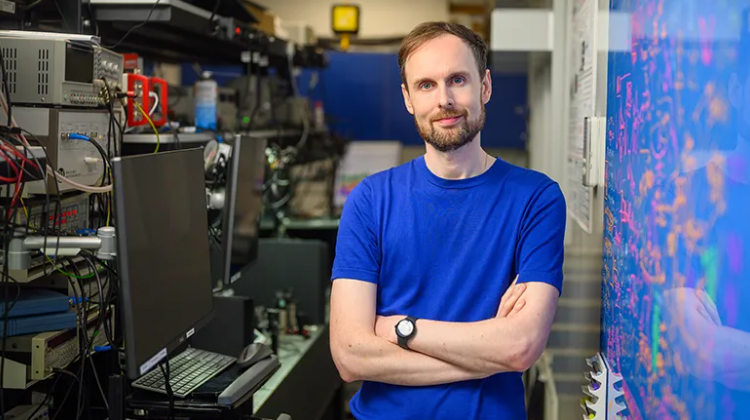 英国科学家研发下一代量子传感器 变革自动驾驶车辆导航等领域