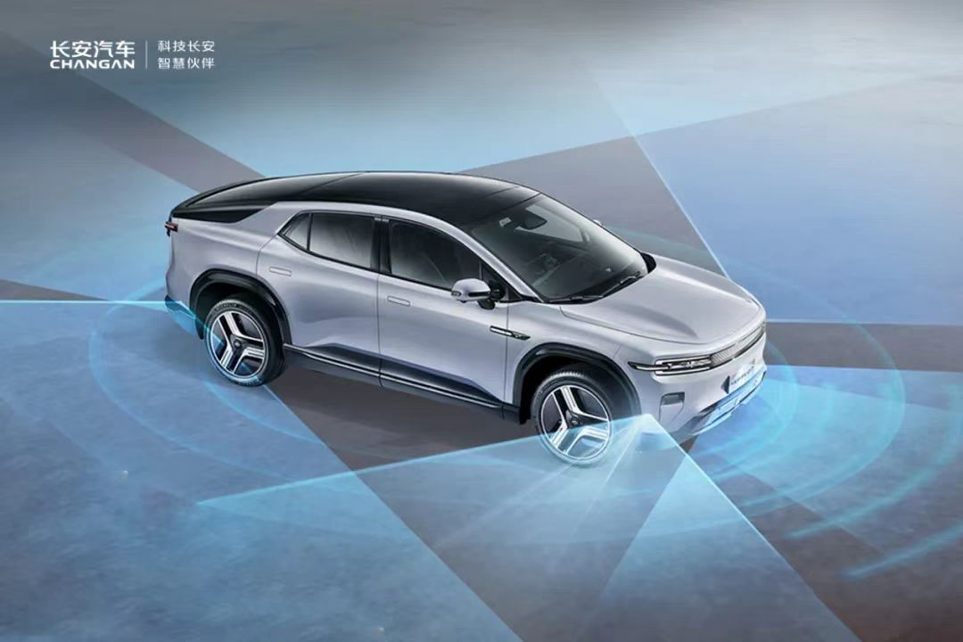 晓莺说：加速分化，中国汽车产业迎接更加激烈的2025！