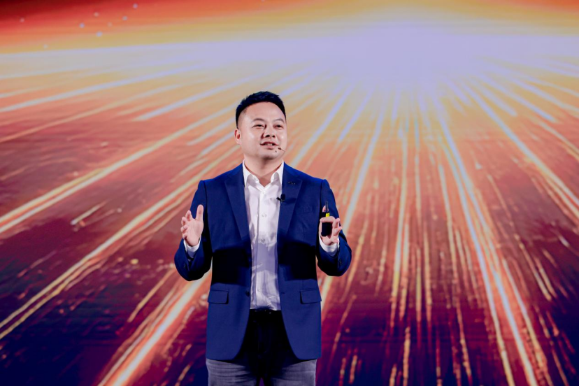 中国混动 智领全球丨2025奇瑞汽车混动之夜暨开源计划发布盛大开幕