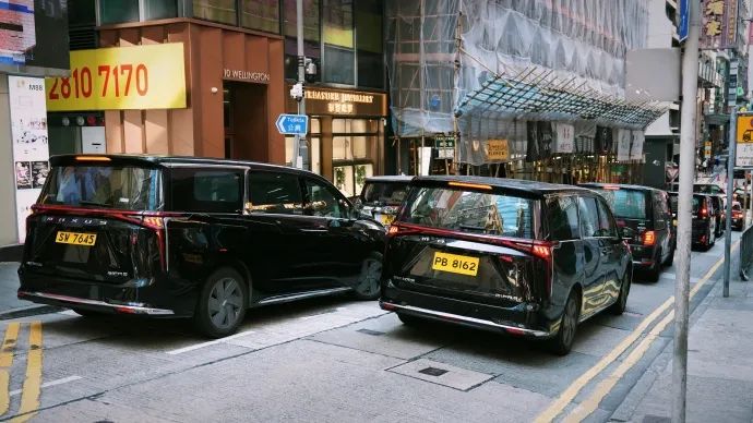 销量连跌8个月，香港销冠成拖油瓶！王伟森火线拯救上汽大通