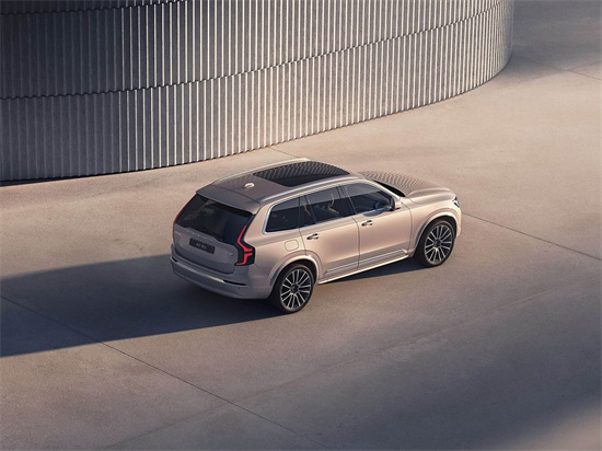 全新沃尔沃XC90上市 售价63.89-89.49万元