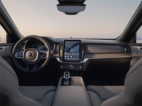 全新沃尔沃XC90上市 售价63.89-89.49万元