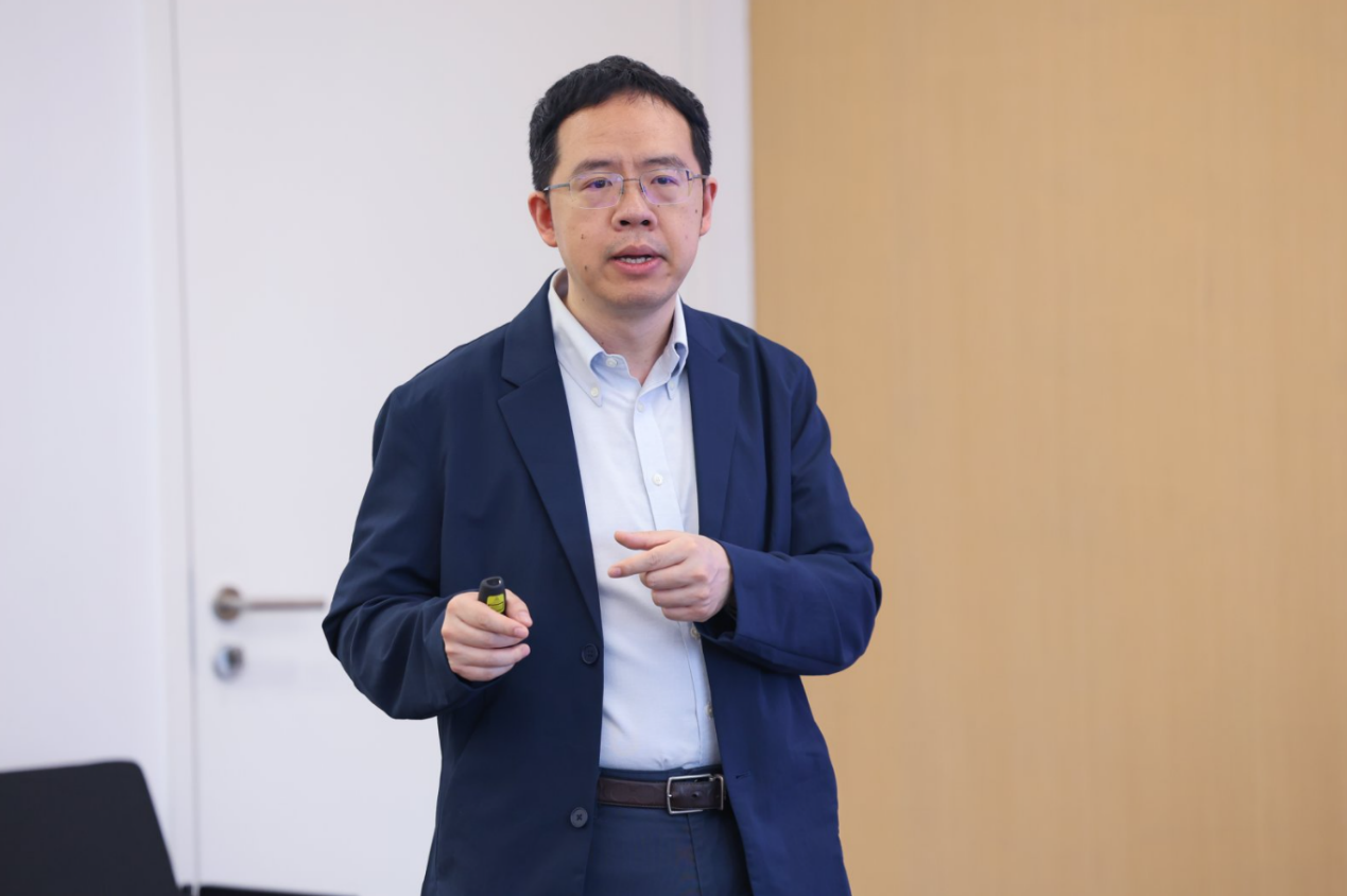 开源车用操作系统迎来全新版本|龘微内核V2.1和 小满V25.04正式发布