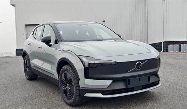沃尔沃EX30 Cross Country更多官图发布