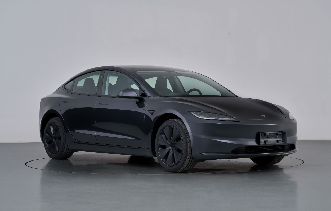 特斯拉官宣新车Model Y L，预计金秋上市