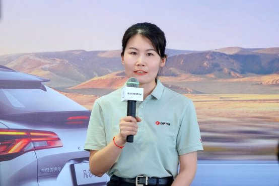 凡尔赛C5 X获2025中汽夏测健康与操控双安全权威验证证书