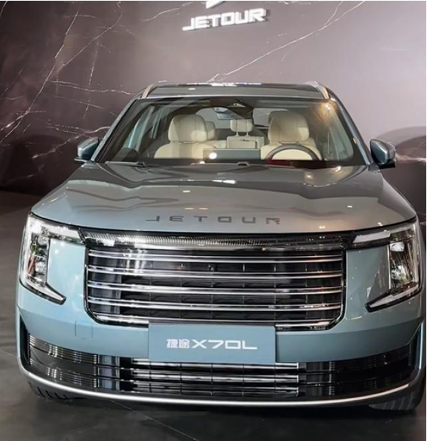 提供两种动力可选 捷途X70L实车曝光